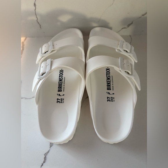 Birkenstock Classic White Slides - Picture 3 of 4